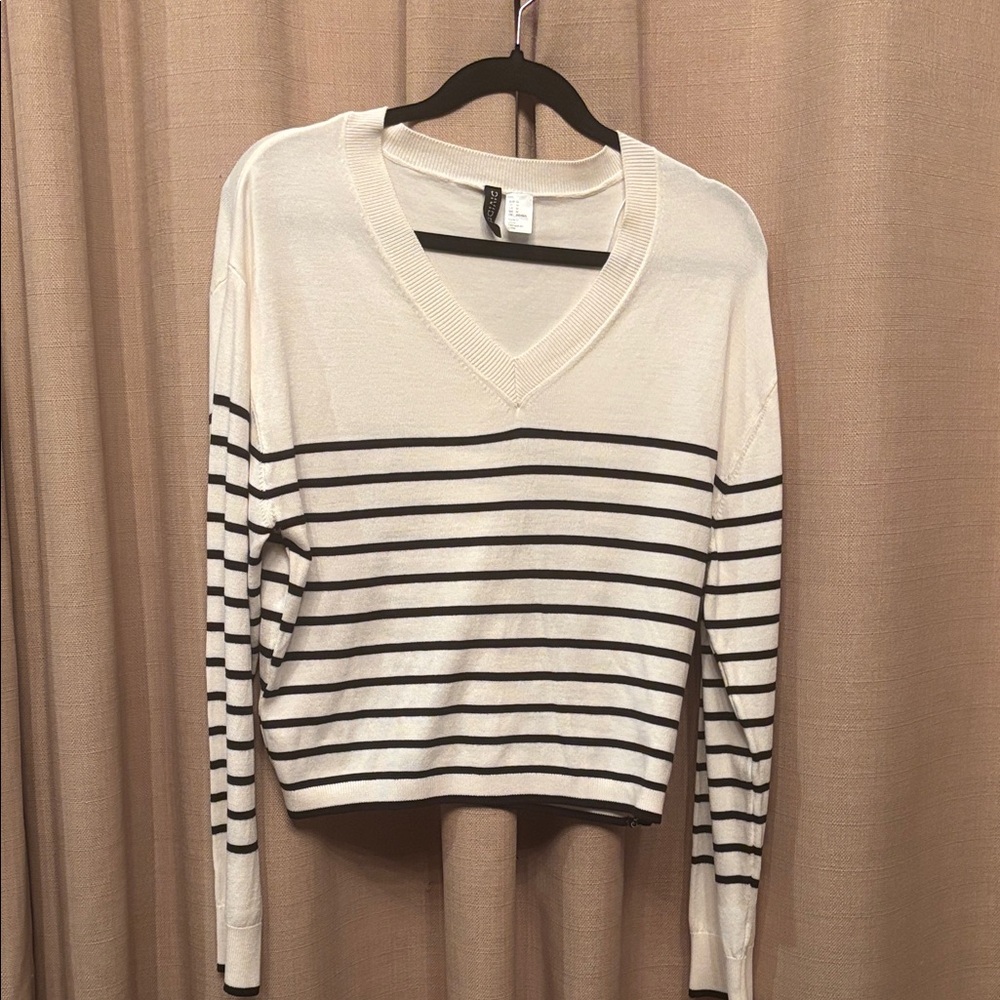 Vacation ready Cream and Black Striped V-Neck Sweater. NBW